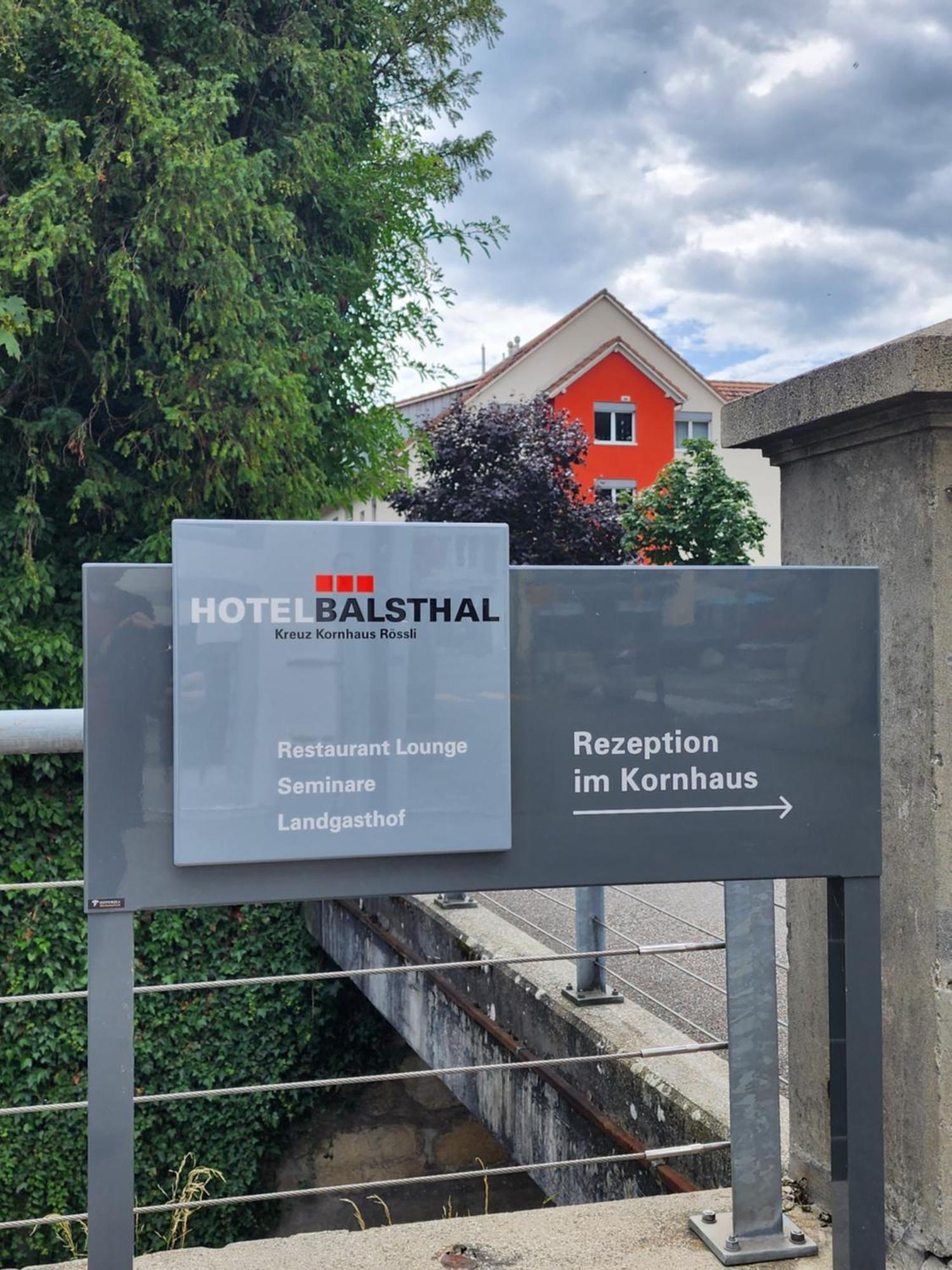 Hotel Balsthal Eksteriør bilde