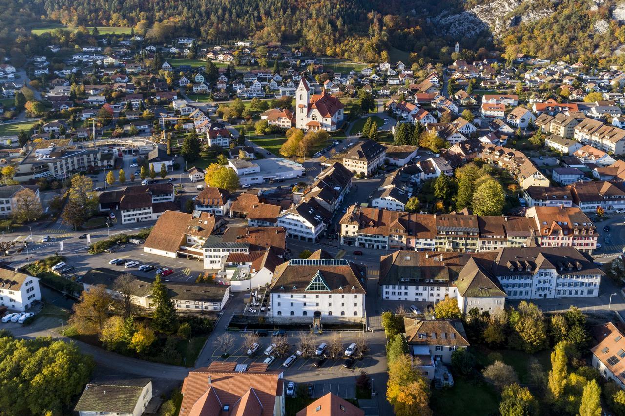 Hotel Balsthal Eksteriør bilde